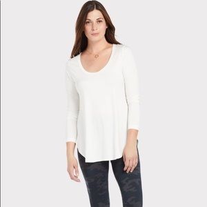 Evereve White tunic